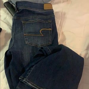 Size 16 AEO jeans. They are bootcut.